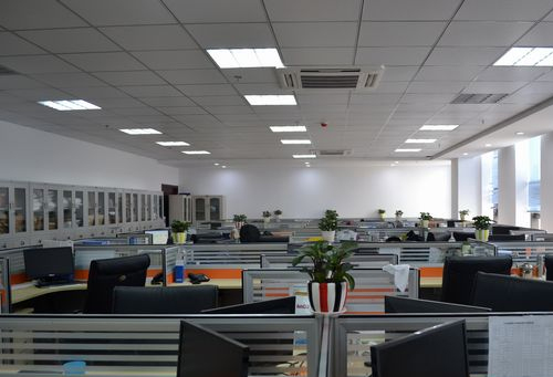 電纜故障定位裝置的功能作用:電纜故障測試儀